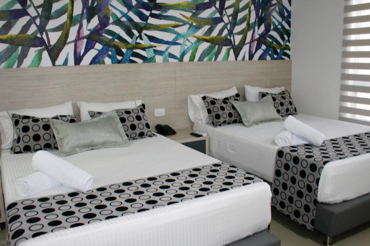 מדיין Hotel Lleras Express מראה חיצוני תמונה